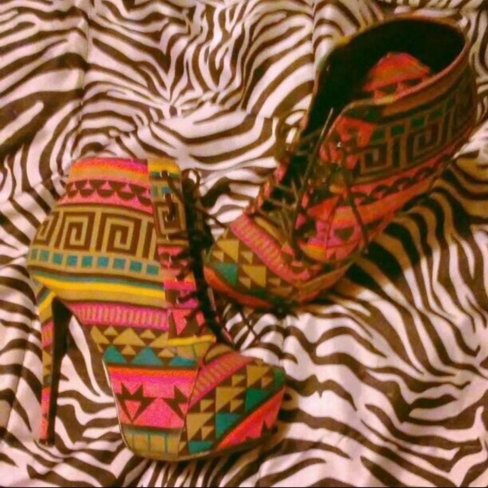 Color Aztec